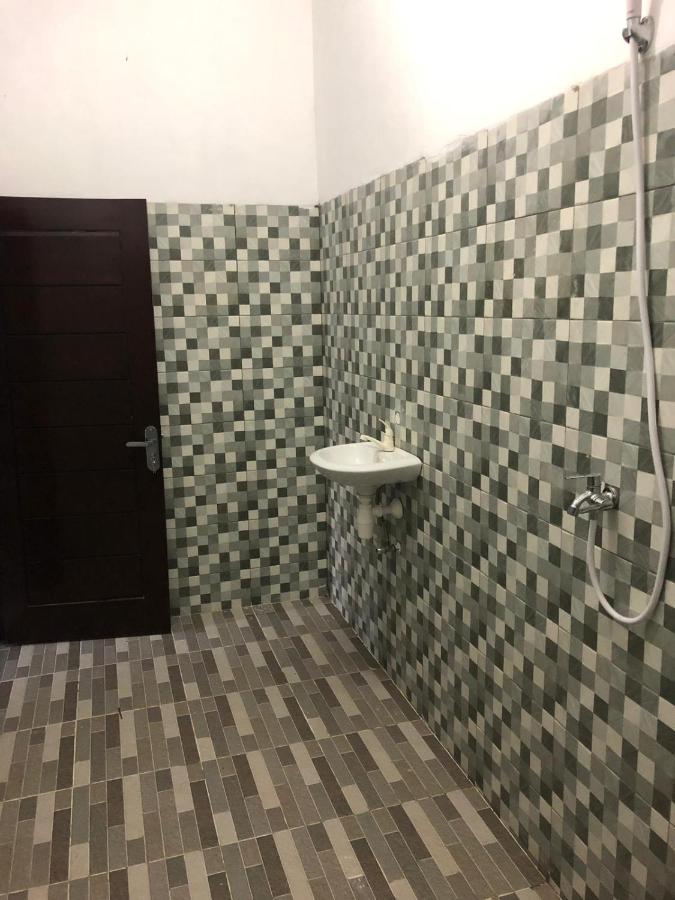 Ariata Arya Hostel Kuta  Kültér fotó