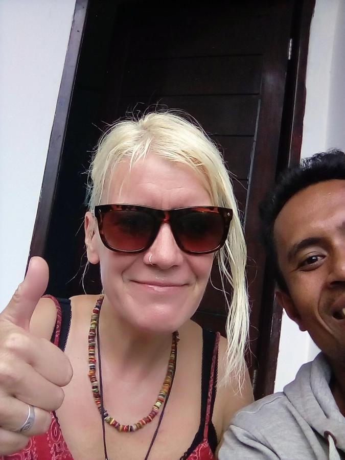 Ariata Arya Hostel Kuta  Kültér fotó